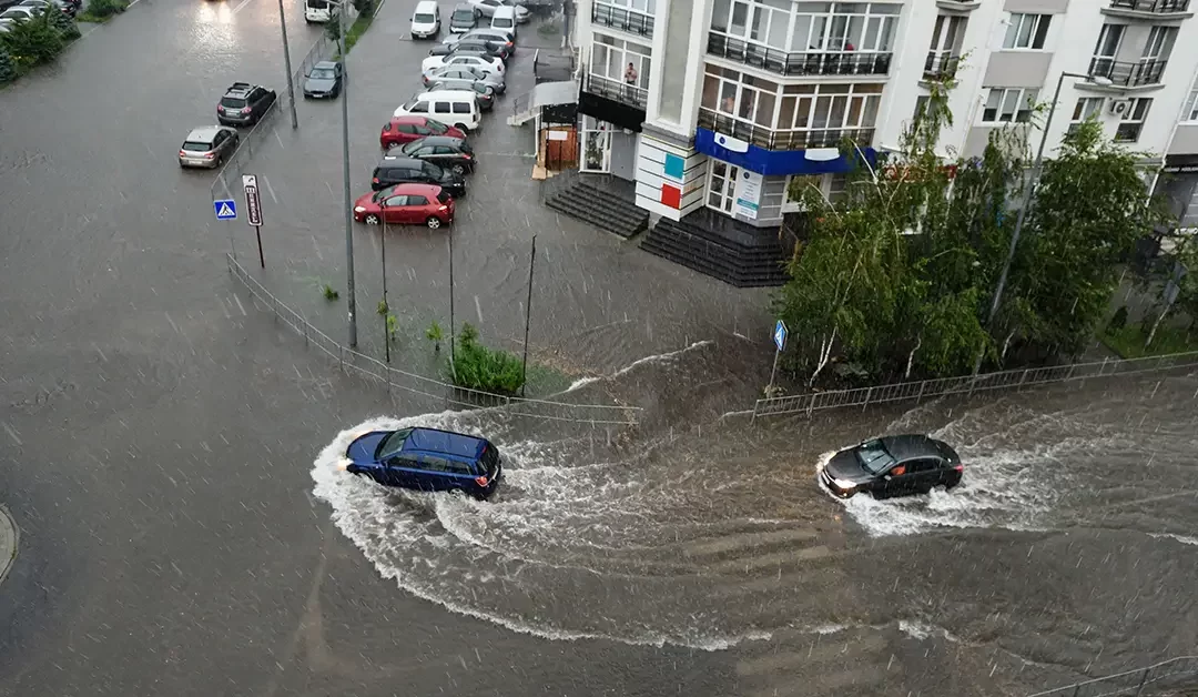 How Commercial Insurance Protects Against Seasonal Risks